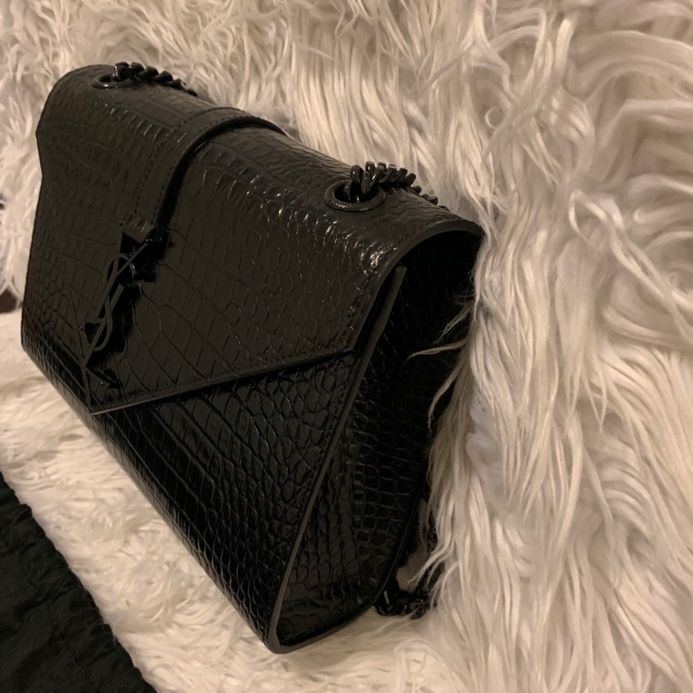 Saint Laurent croc bag,Limited edition (Authentic) comes with its certificate - Picture 7 of 13